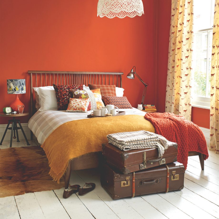 Thiết kế nội thất phòng ngủ màu cam